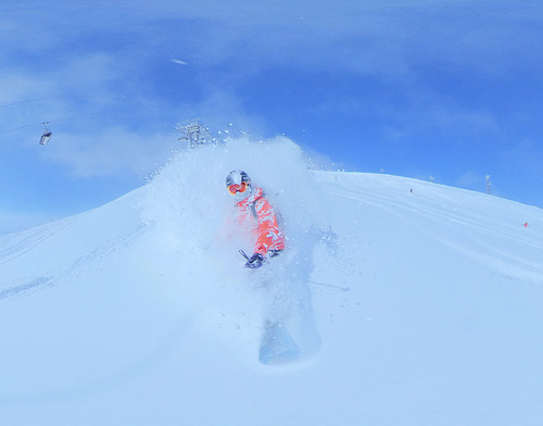 Niseko Grand Hirafu Ski Resort by: João Correia