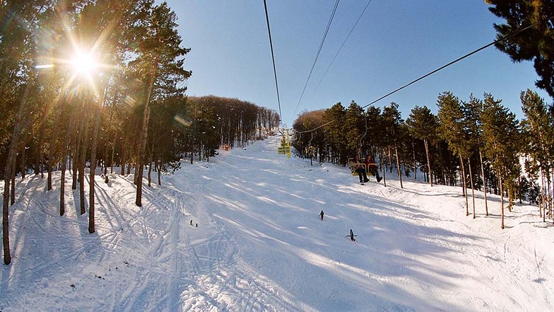 Chairlift ski piste, Krushevo