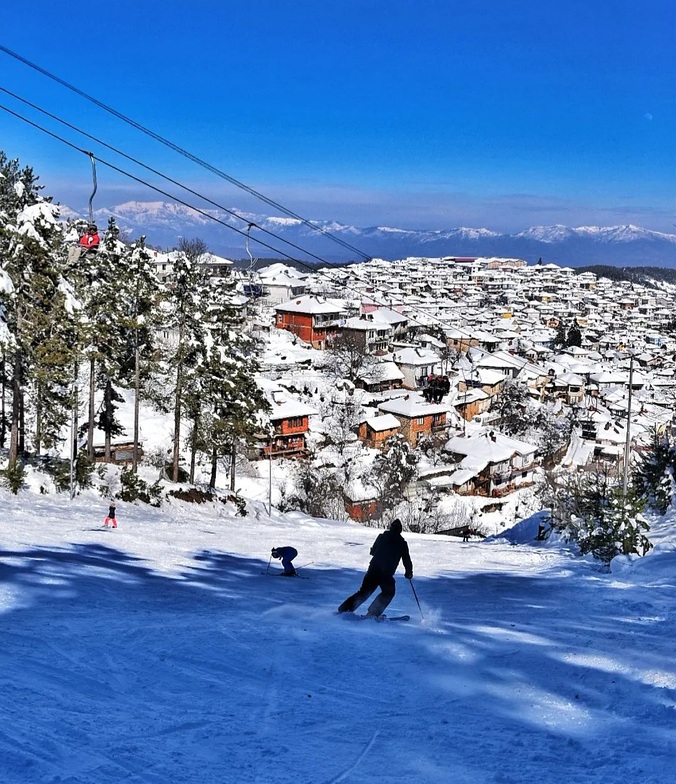 Chairlift ski piste, Krushevo