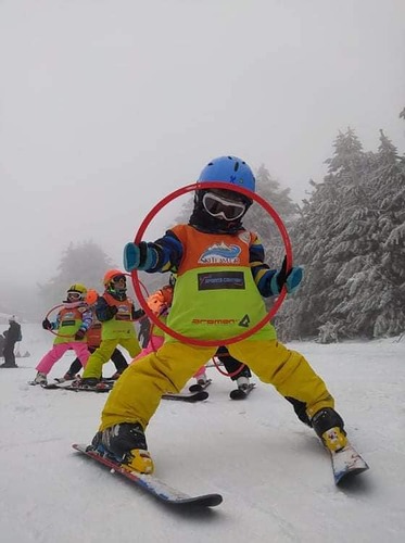 Elatohori Pierias Ski Resort by: Skiteam Konstantinos Panagiotopoulos