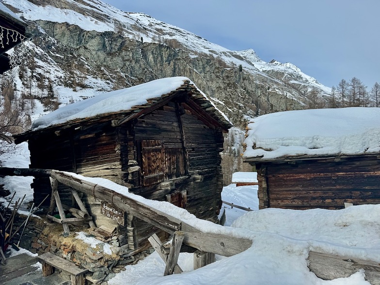 Old cabins in Zum See, Zermatt