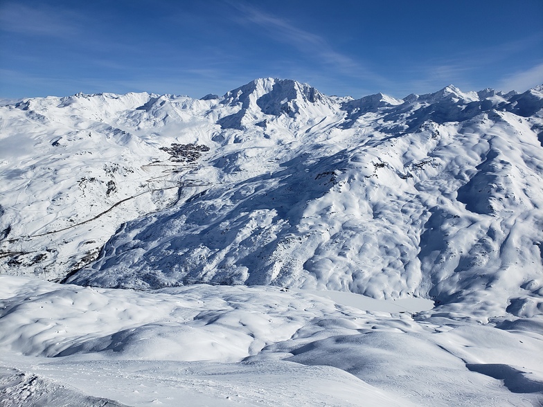Town of Val Thorens viewed from Les Menuires