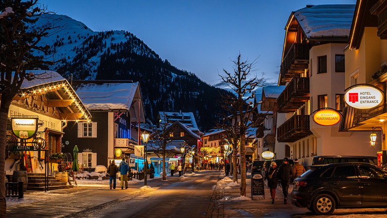 St Anton town at dusk, St. Anton