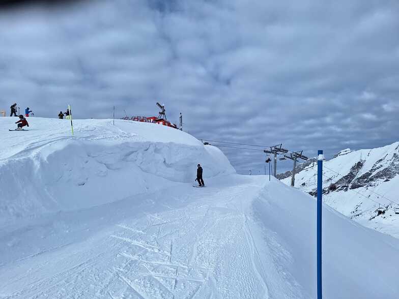 Snow on the Tête du Torraz, La Giettaz en Aravis