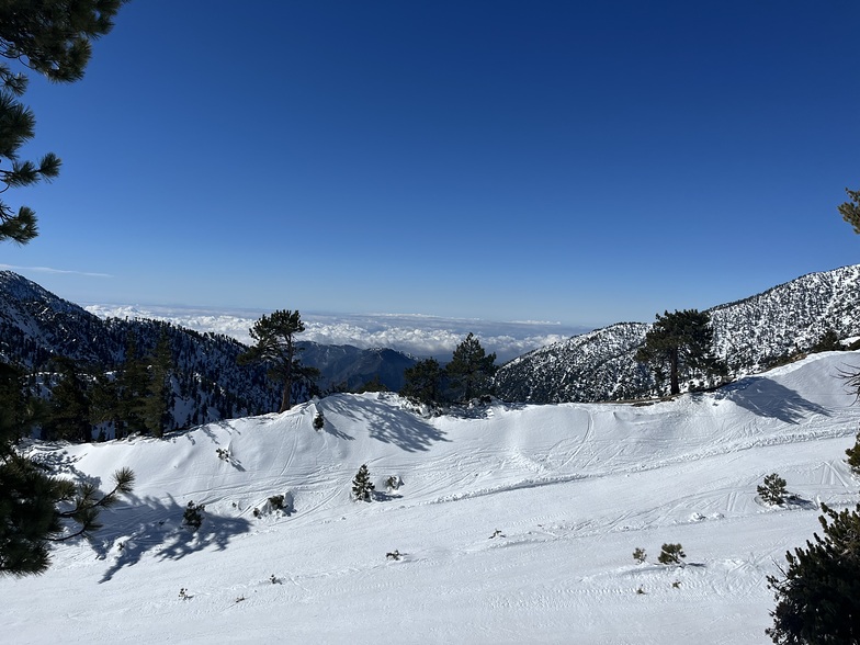 Higher than clouds, Mt Baldy (California)