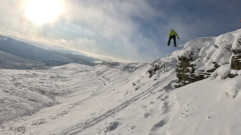 Pen y Fan Powder, Pen-y-Fan