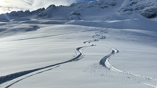 Malga-Ciapela/Marmolada Ski Resort by: Luigi Arcari