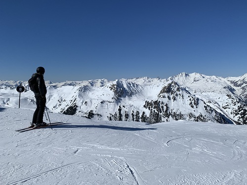 Peisey/Vallandry Ski Resort by: Roz Prior