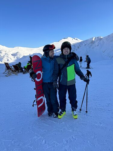 Mount Parnassos Ski Resort by: Ioannis Koimtzis