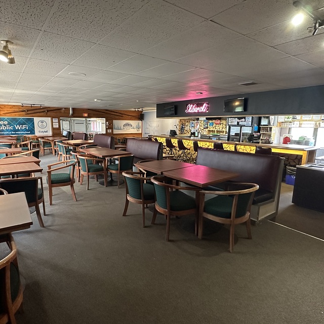 North Face Lounge & Restaurant, Loch Lomond Ski Area