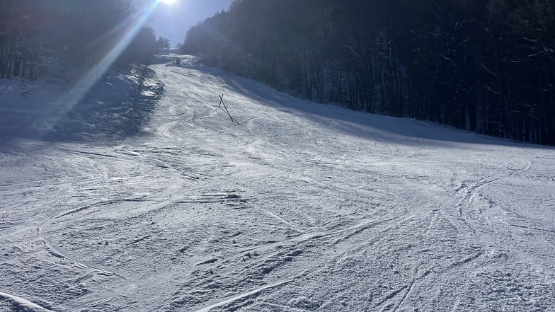 Korja piste, Mavrovo-Zare Lazarevski