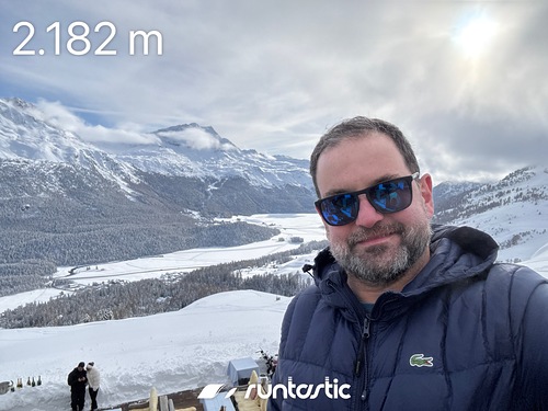 St Moritz Ski Resort by: Claudio Caniato