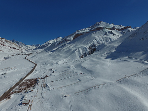Los Puquios Ski Resort by: grenachista@gmail.com