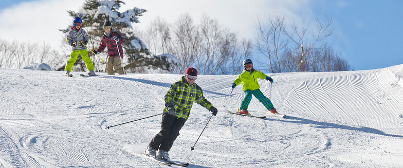 Children's First Time on Skis, Ikenotaira Snow Park