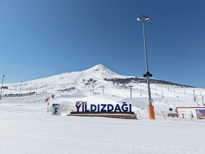 YILDIZ DAĞI KAYAK MERKEZİ, Yildiz Ski Resort