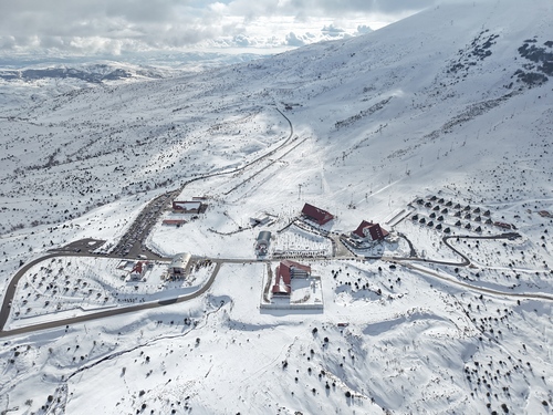 Yildiz Ski Resort Ski Resort by: Mikail Polat