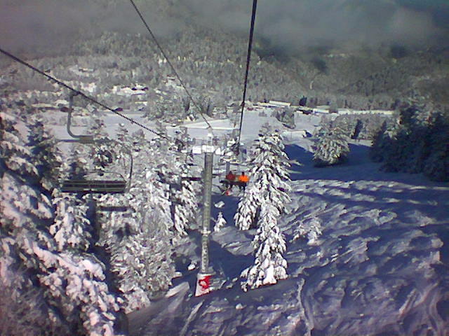 vue plongeante sur la station depuis la piste noire, Le Mourtis