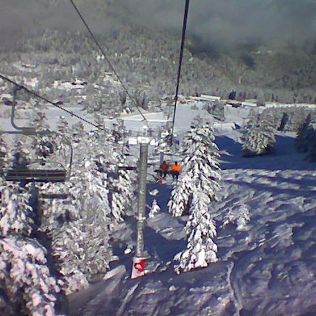 vue plongeante sur la station depuis la piste noire, Le Mourtis
