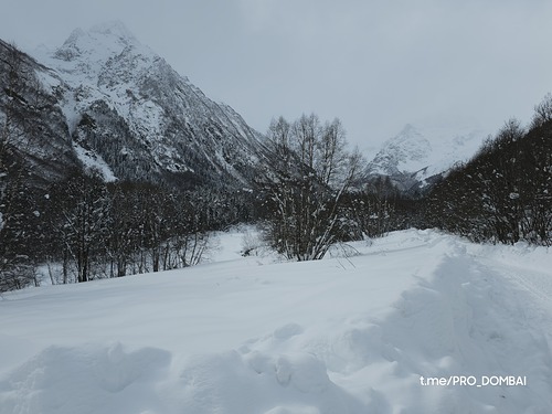 Dombai Ski Resort by: Kristena Zotova