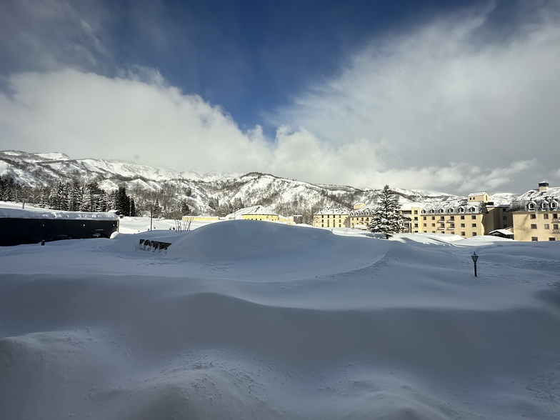 Powder, Lotte Arai Resort