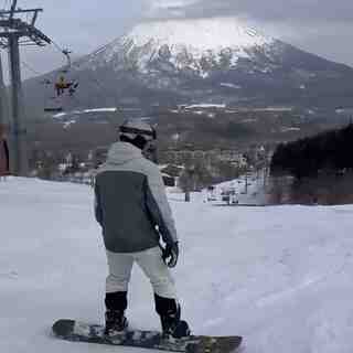 Beginner shot, Niseko Grand Hirafu