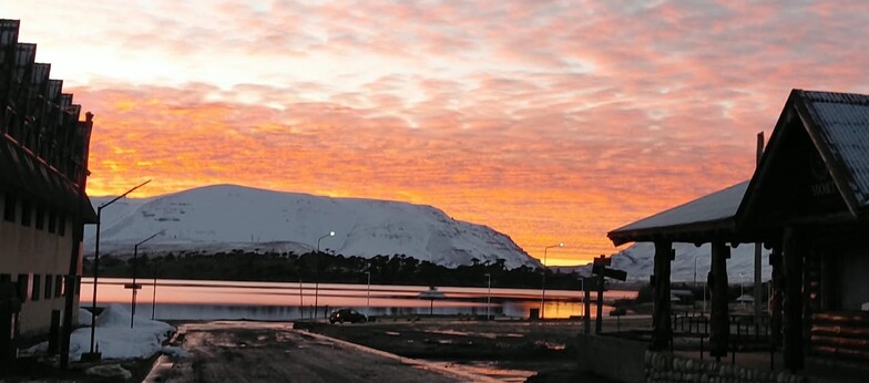 Amanecer primaveral, Caviahue