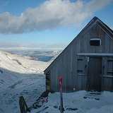 Raise hut early Feb 03, Yad Moss