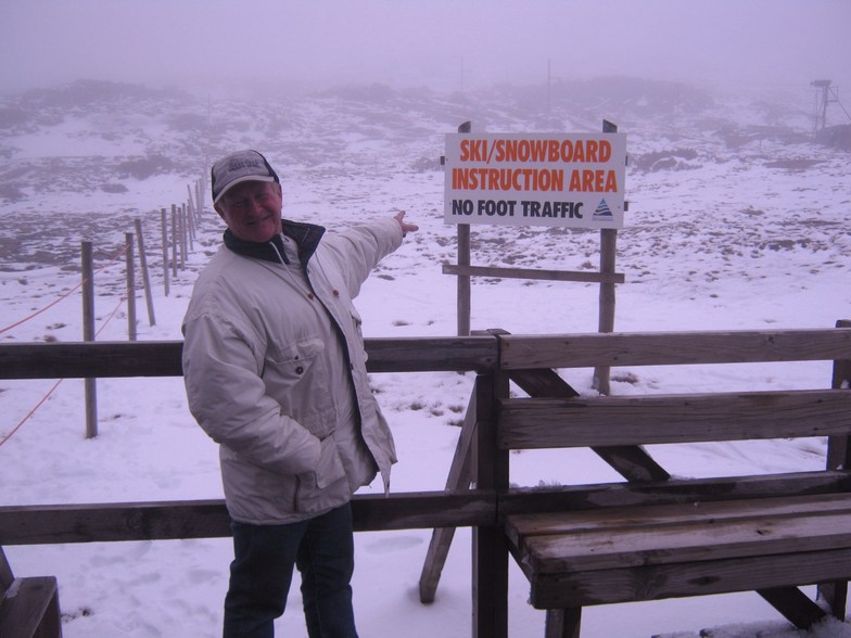 RICHIE  HOBDEN IN  THE  SNOW, Ben Lomond