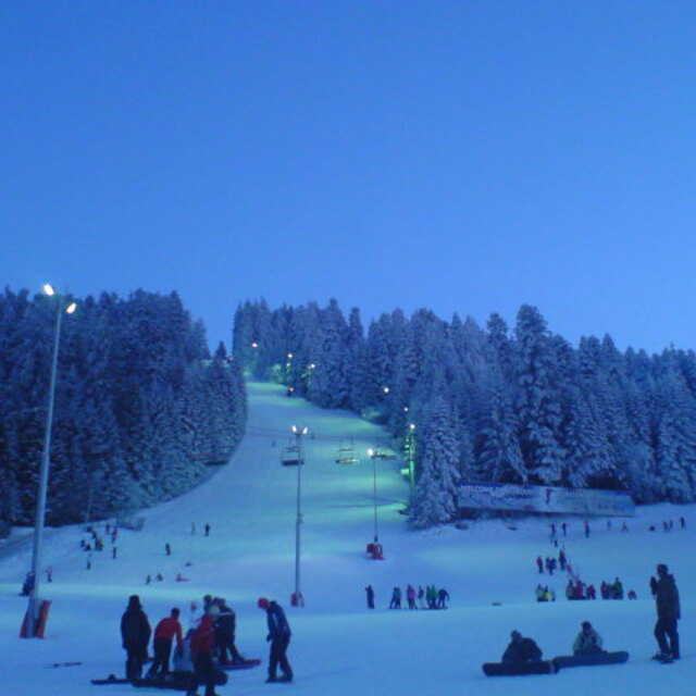 Borovetz by night, Borovets