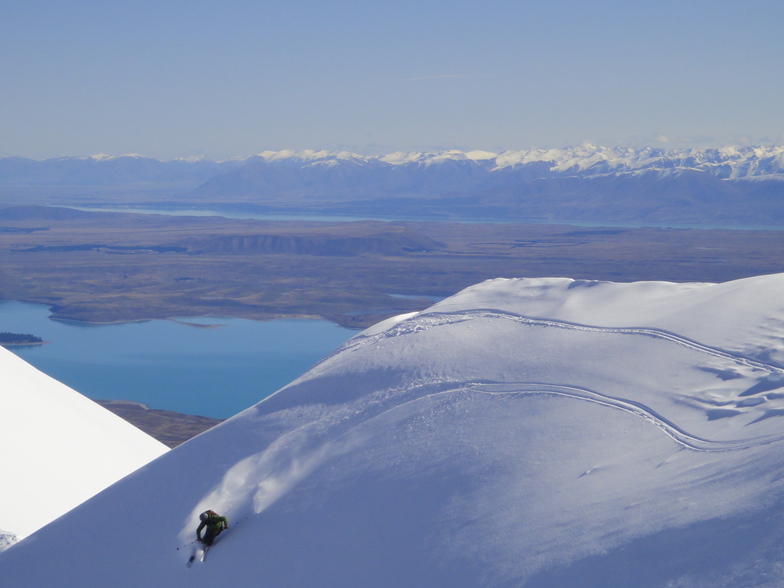 Roundhill slackcountry