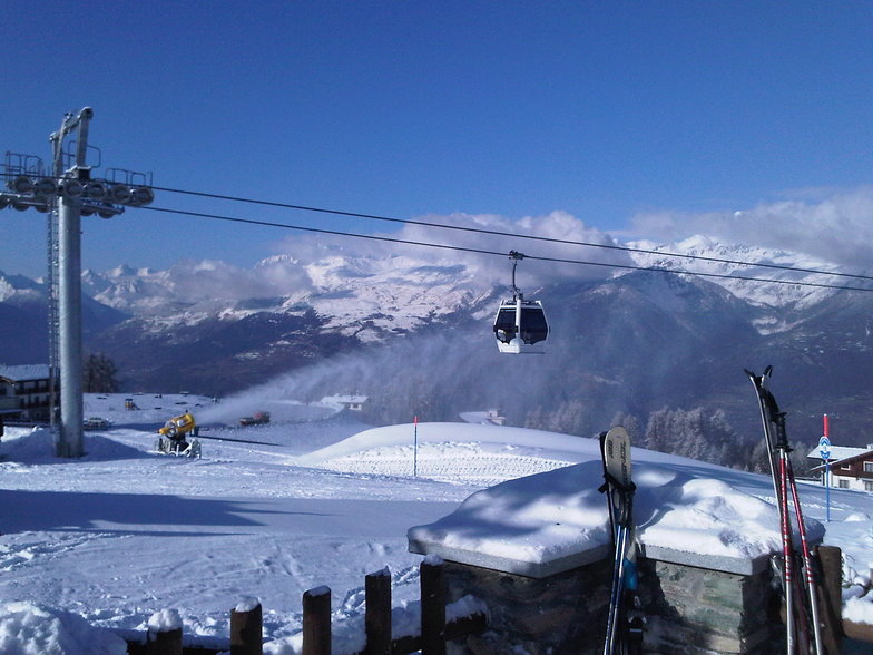 Arrival In Pila