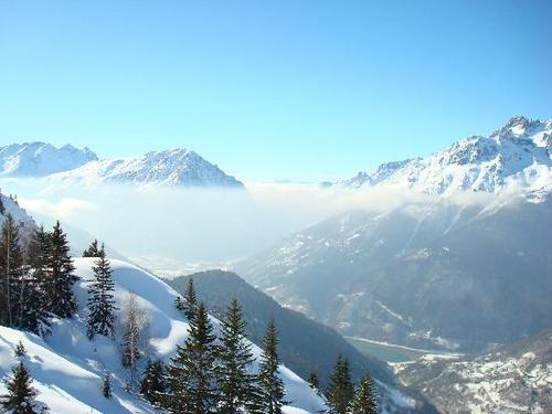 Vaujany Ski Resort by: MJones