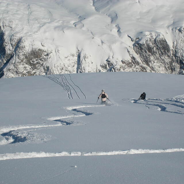 Harriet and Charlie Girose Glacier La Grave 2009, La Grave-La Meije