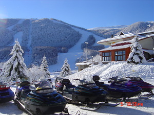 snowmobile fan club, 3-5 Pigadia photo