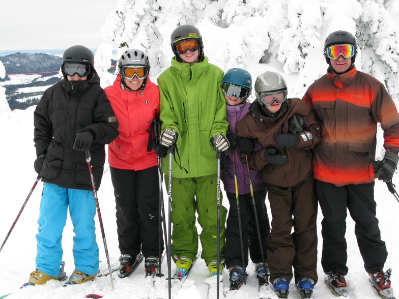 Family ski day, Apex Resort