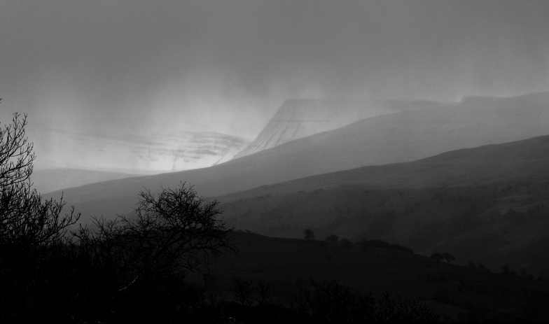 Black Mountain, Brecon Beacons - Easter 2008, Pen-y-Fan