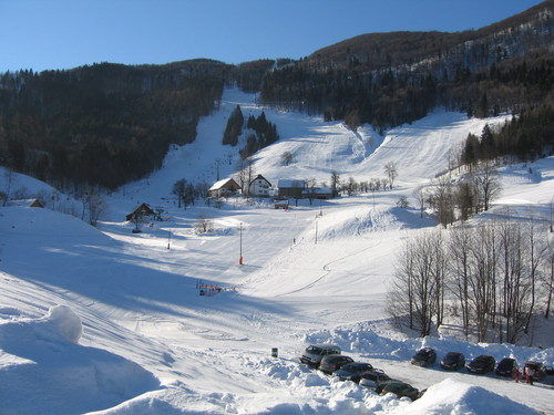 Javornik - Crni Vrh Ski Resort by: MARJAN CUK