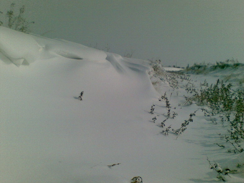 Efect of wind over Snow!   Iran/Hamedan/Asad Abad/Musi Abad vilg., Mount Damavand