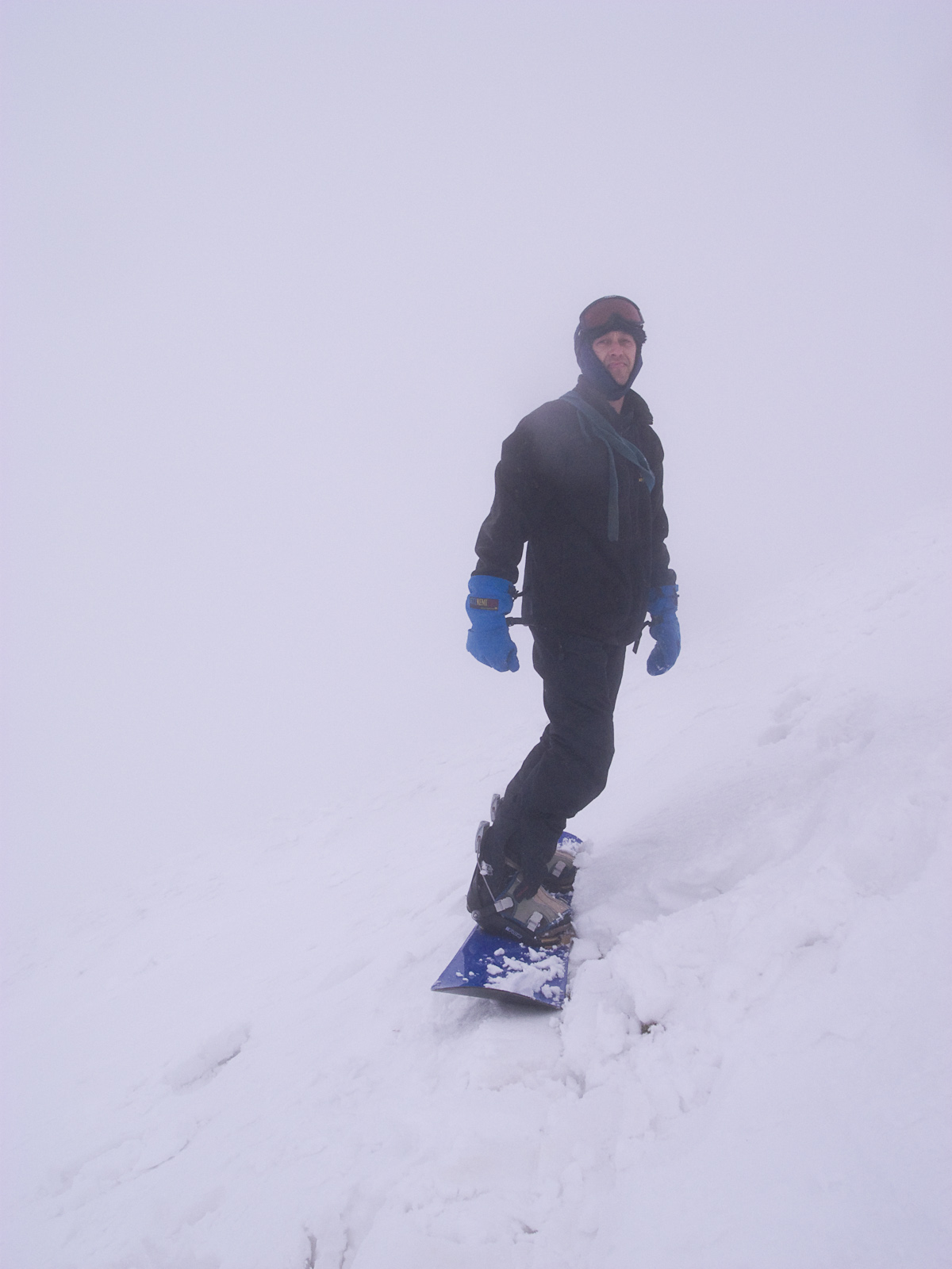 Snowboarding Pen-Y-Fan