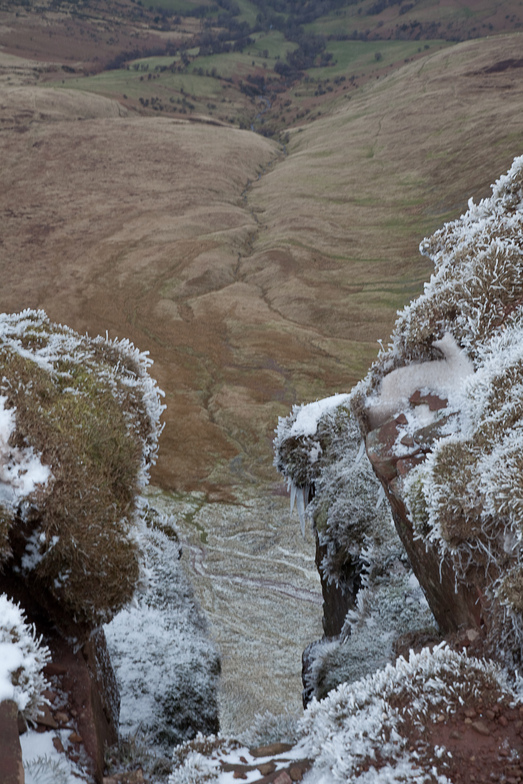 Frosty way down, Pen-y-Fan