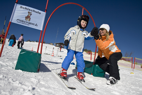 Ebensee am Traunsee Ski Resort by: Birgit Hofauer