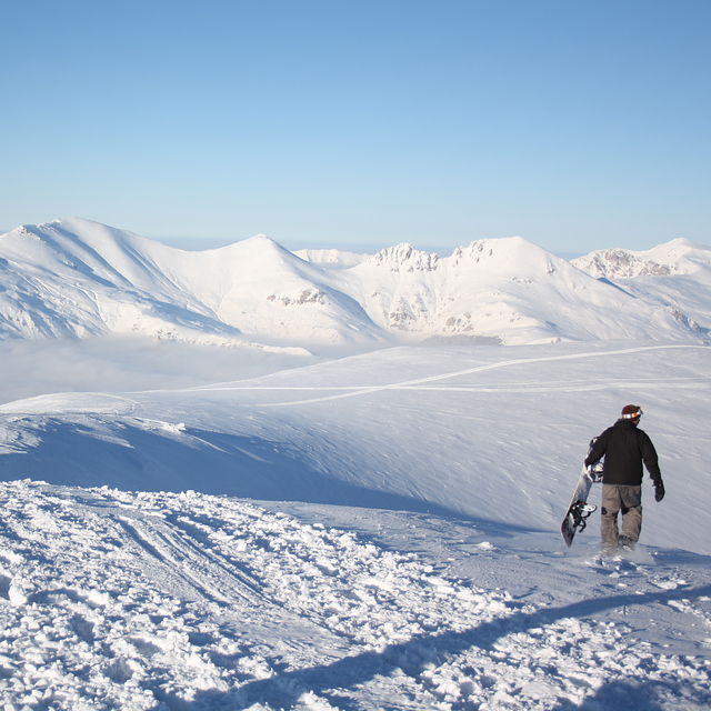 2600m, Popova Shapka