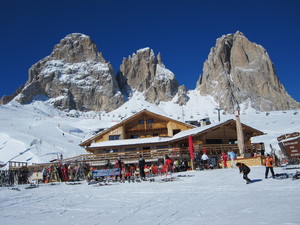 Around the Sellaronda., Val Gardena photo
