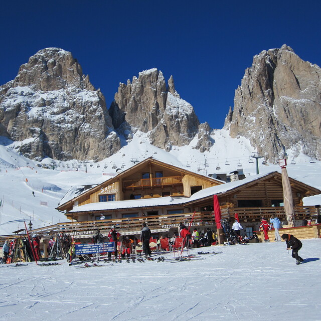 Around the Sellaronda., Val Gardena