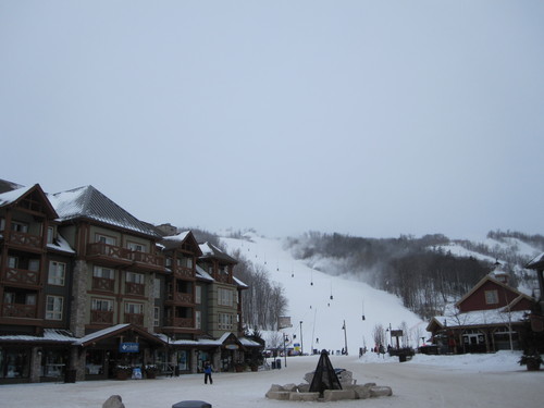 Blue Mountain Ski Resort by: robert smalley