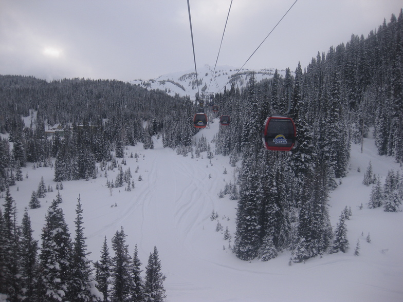 The lateral gondola up to Sunshine, Sunshine Village