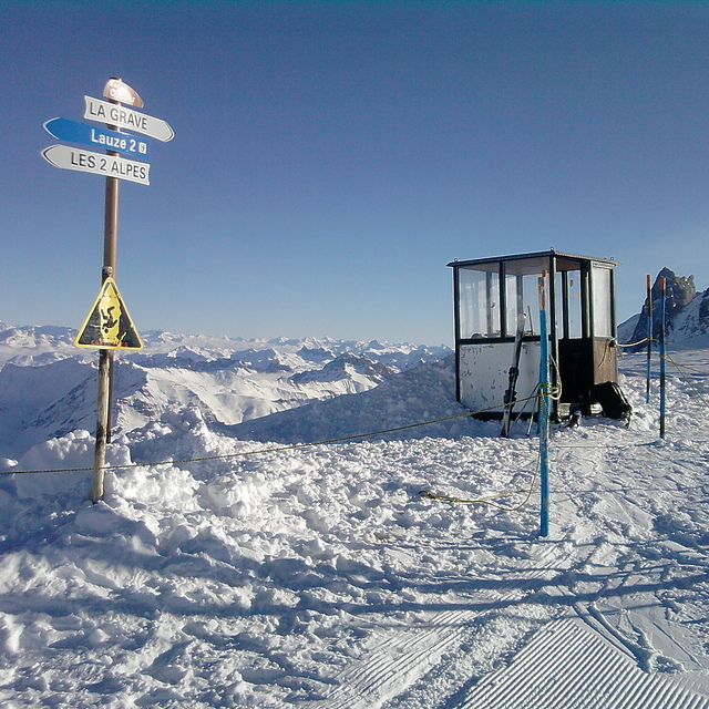 Link to La Grave, view from the top of La Lauze, Les Deux Alpes