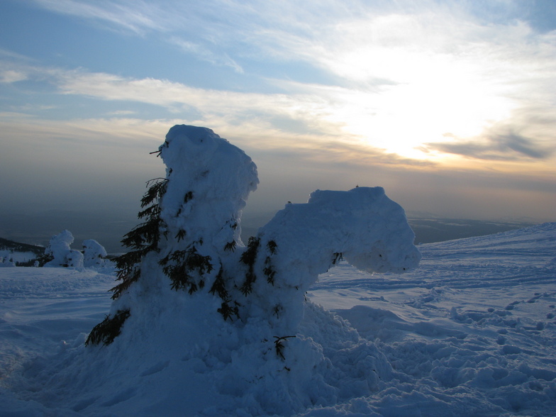 Snow statue, Harghita Mădăraş