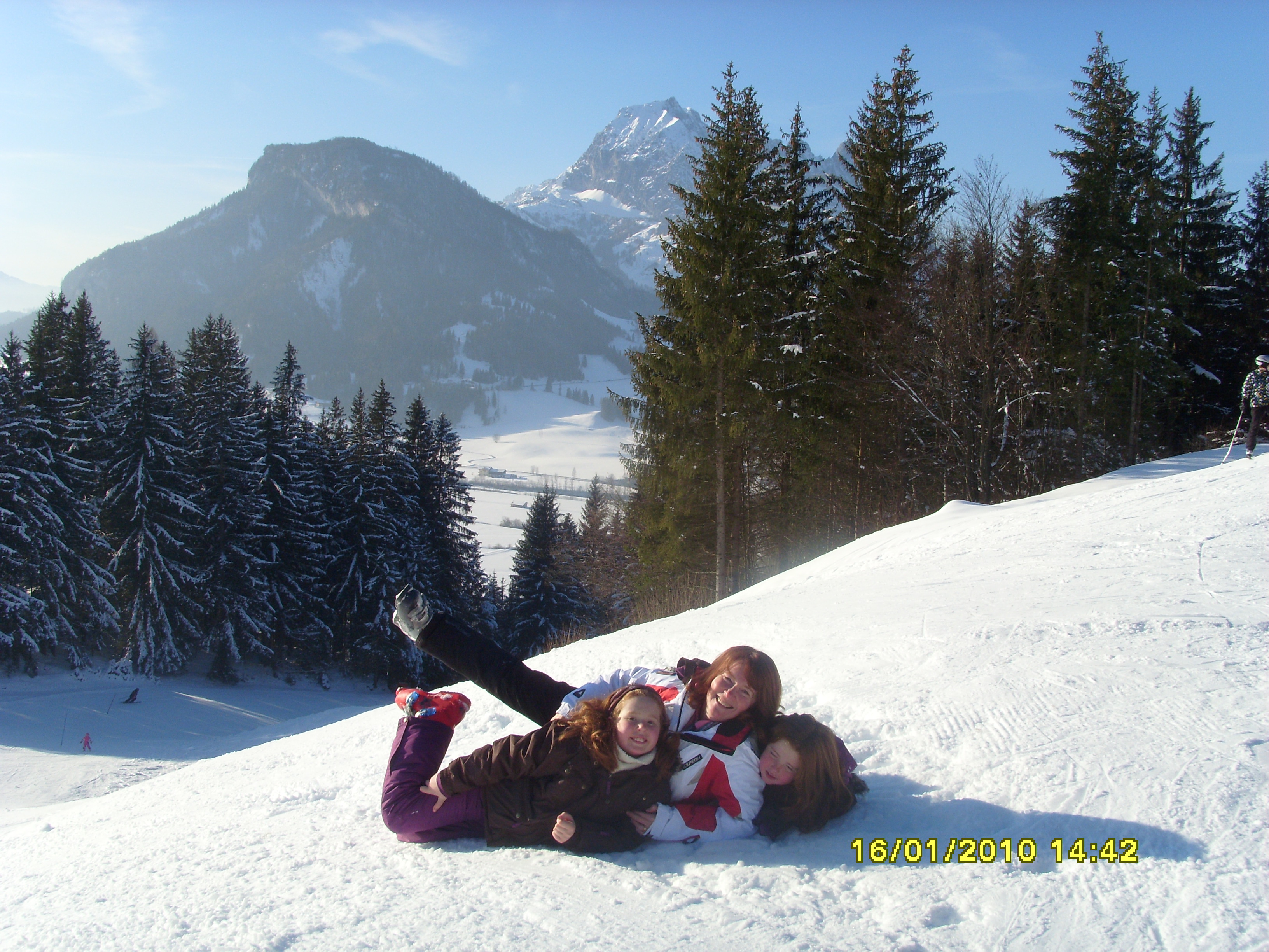 look out were comming back, Kirchdorf