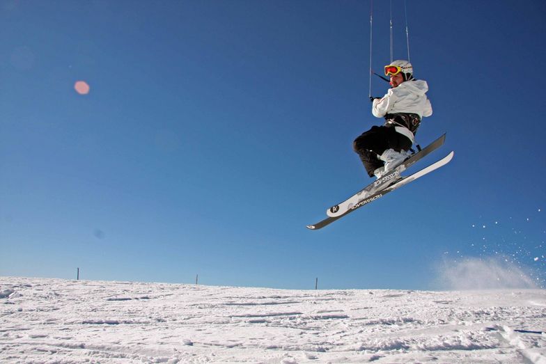snow kite greece seli 